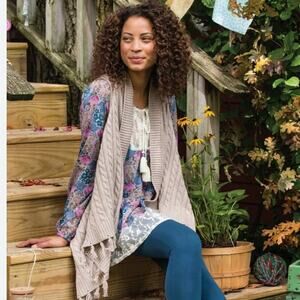 Matilda Jane‎ Mind’s Eye Cable Knit Tassel Sweater Vest in Tan Size Small